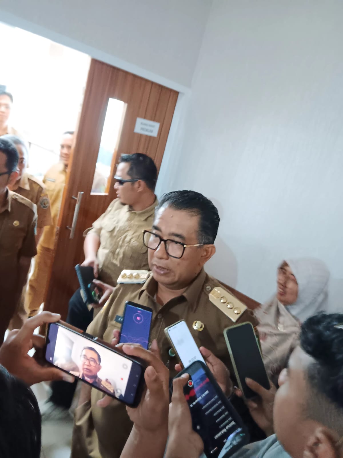 Kepala BKD Provinsi Dan Bawahannya Kedapatan Tidak Masuk Kantor Pj