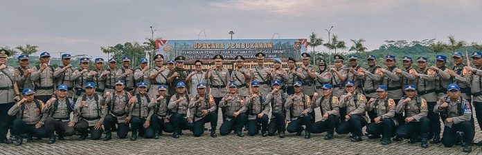 Wabup Kukar, Rendi Solihin, hadiri Upacara Pembukaan Pendidikan Pembukaan Tamtama 2024 di SPN Polda Kaltim. (Istimewa)